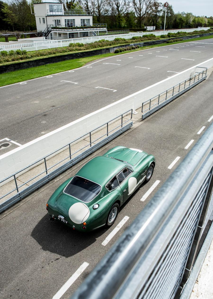  Aston Martin DB4 GTZ (0183/R) 1962 года  (фото 6 из 10)